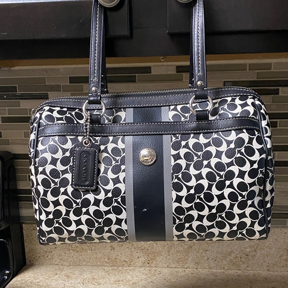 Good condition black and white Coach satchel